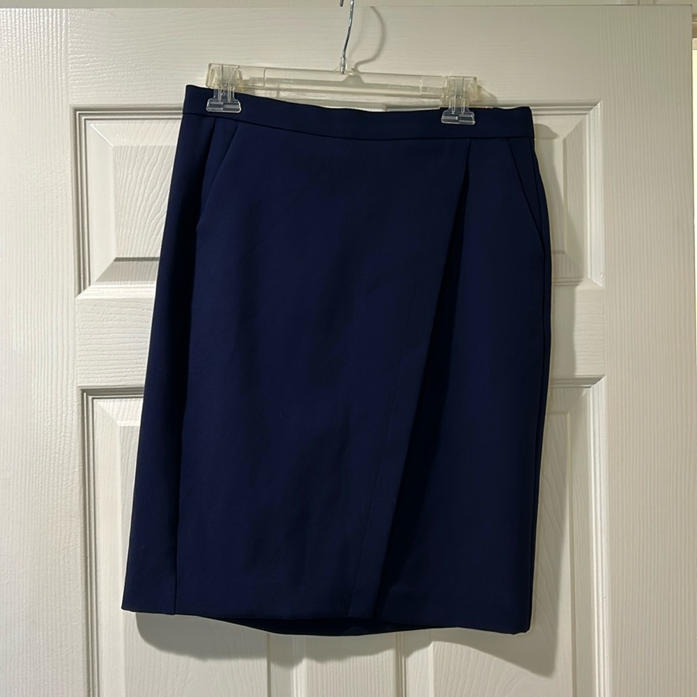 Banana Republic NWT navy blue pencil skirt